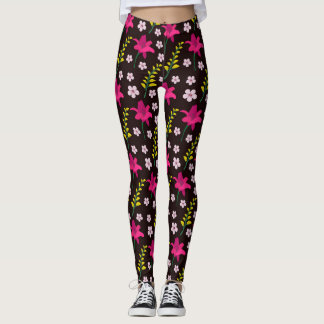 Fet blommönster på svart bakgrund leggings