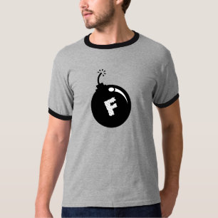 Fet bombarderar tee