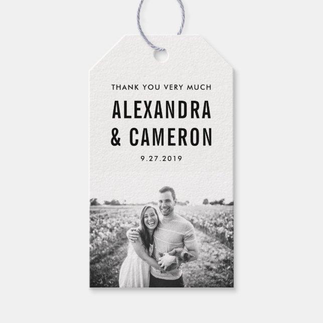 Fet Bröllop | Svartvit text med foto Presentetikett (Framsidan)