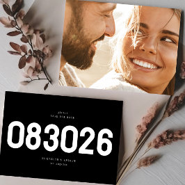 Fet enkelt, modernt, stort datum i svartvitt foto spara datumet