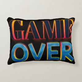 Fet ”GAME OVER”-text i rött Prydnadskudde