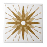 Fet Guld & White Starburst Kakelplatta<br><div class="desc">Modern bricka med en stor djärv präst av guld, som fungerar som brännpunkt, kompletterad med modern starsterdesign i inslag. Modern formad kallestial design i en guld och vit färg palett. En utformning av en samordnande samling. Designad som mall skapar du ditt eget anpassad design med hjälp av fält eller användor...</div>
