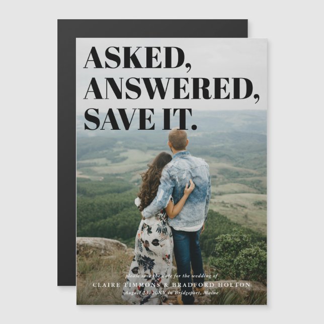 Fet och Cheeky TypoGraph Bröllop spara datum Magnetisk Inbjudningskort (Fram/baksida)