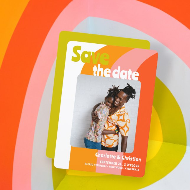 Fet Retro Citrus-sparande Bröllop (Bold Retro Citrus Save The Date from Ricaso. A fun save our date wedding announcement for fun couple)