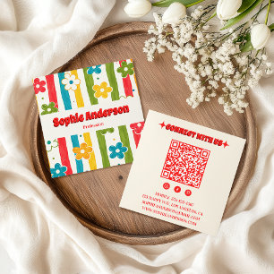 Fet retroblommig QR-kod med röd typografi Fyrkantigt Visitkort