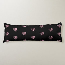 Fet Rosa och svart filigree Heart Body Pillow Kroppskudde