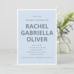 Fet typografi Modern Cool Soft Blå Bat Mitzvah Inbjudningar