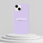 Fet typografi och skript Lilac Lavender Monogram<br><div class="desc">Den här elegantens telefonväska har modern lilac-bakgrund,  fet typografi och skript namn. Lägg enkelt till dina egna uppgifter genom att klicka på alternativet "anpassa".</div>