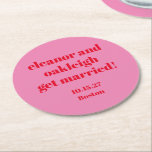 Fet Typografi Rosa Red Modern Bröllop Anpassningsb Underlägg Papper Rund<br><div class="desc">Fetantisk typografi Ljus Rosa och Rund Papper för Red Modern Bröllop Anpassningsbar Round Underlägg</div>