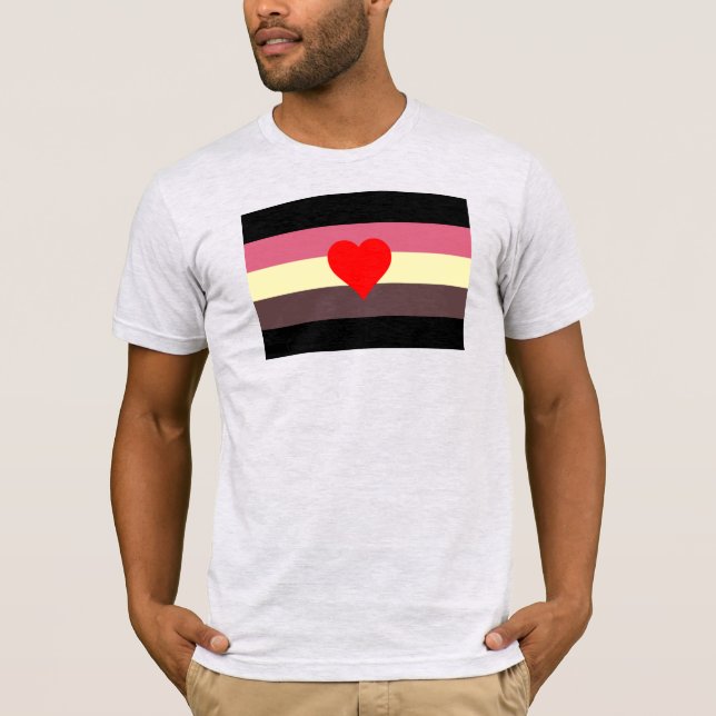 Fetma Pride Flagga T Shirt (Framsida)