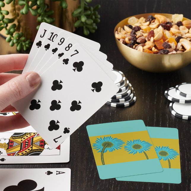 Fetstig blå Daisy på bakgrunden till Mustard Gult Casinokort (Skapare uppladdad)