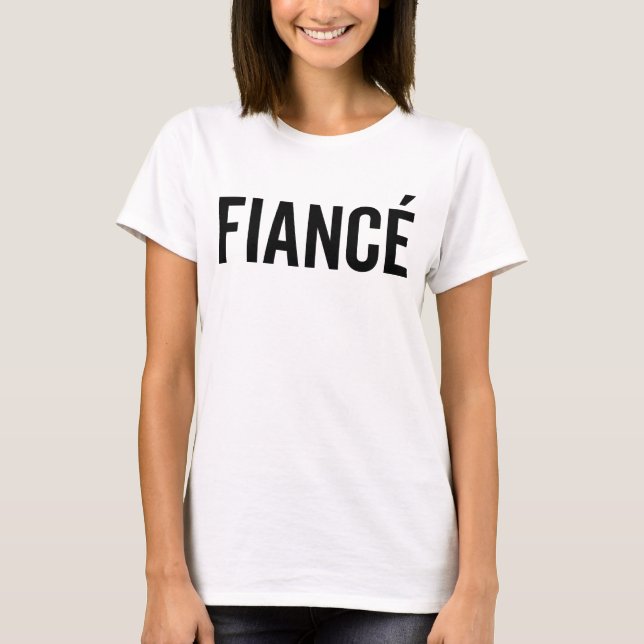 Fiancé Tee (Framsida)