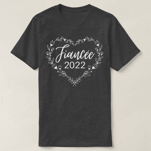 Fiancee 2022 Heart T Miss Mrs. Engaged 2022 T Wome T Shirt (Design framsida)