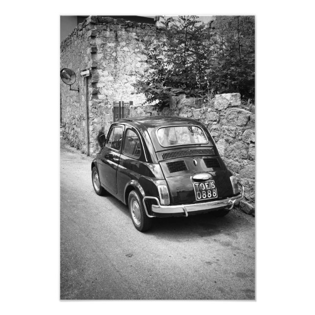FIAT 500-bil i svartvitt Fototryck (Framsidan)