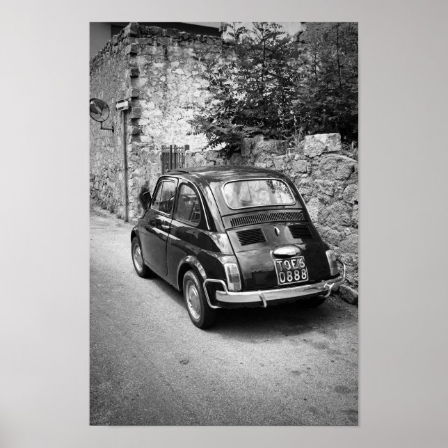 FIAT 500-bil i svartvitt Poster (Framsidan)