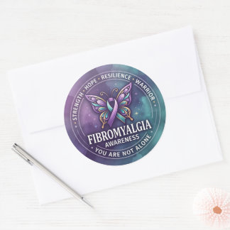Fibromyalgi medvetenhet fjärilsband runt klistermärke
