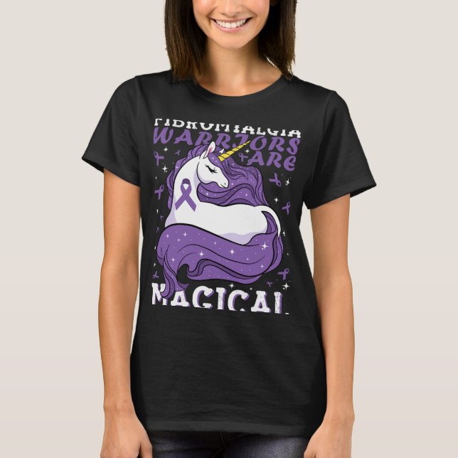 Fibromyalgi Warriors är Magic Unicorn Älskare s T Shirt (Framsida)