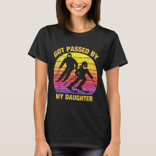 Fick spark av min dotter Rolig skidåkning familj  T Shirt