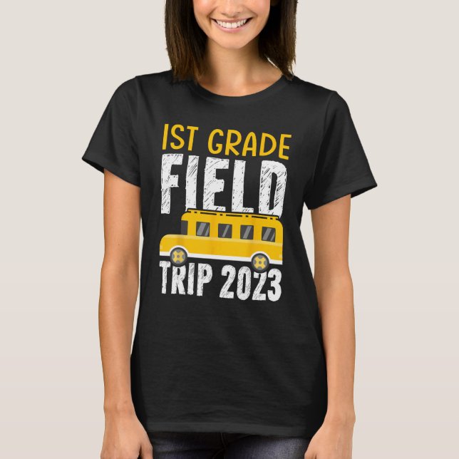 Field Day Trip 2023 Matching First Grade Students  T Shirt (Framsida)