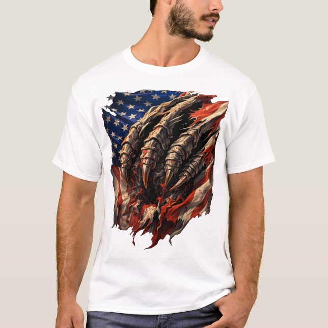 Fierce Monster Tearing American Flag Art T Shirt (Framsida)