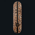 Fierce och Bold Leopard Mönster Skateboard<br><div class="desc">Skateboard i Mönster, som har en slående leopard i mönster och som förenar både stil och attityd. Dess djärva utformning är perfekt för dem som vill skapa ett påstående samtidigt som de marscherar på gatorna. Det vibrerande avtrycket gör att du kan stå ut i folkmassan, skapar varje gång du kör...</div>