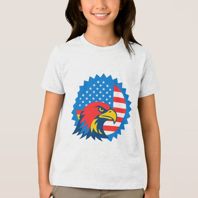 Fierce Örn vid USA flagga-rundan T Shirt (Framsida)