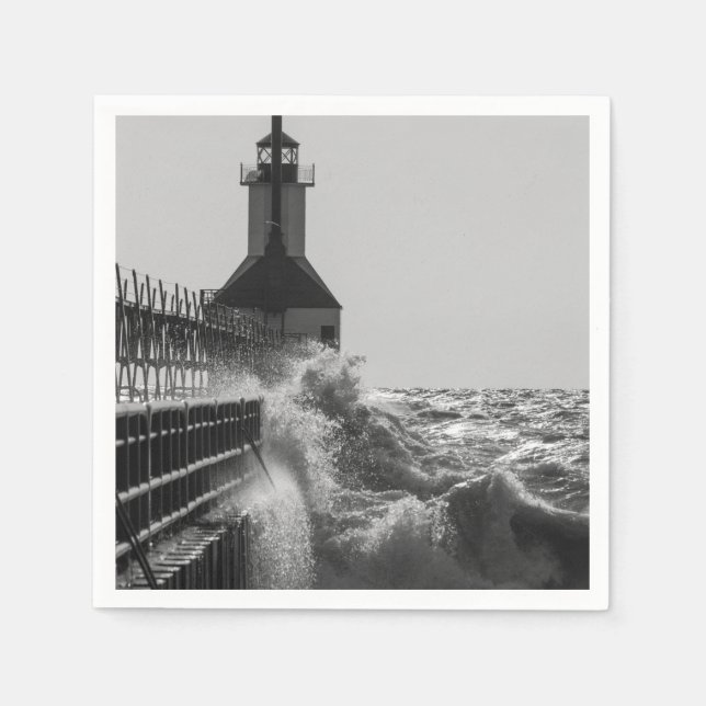 Fierce Vågar vid St Joseph Grayscale Pappersservett (Framsidan)