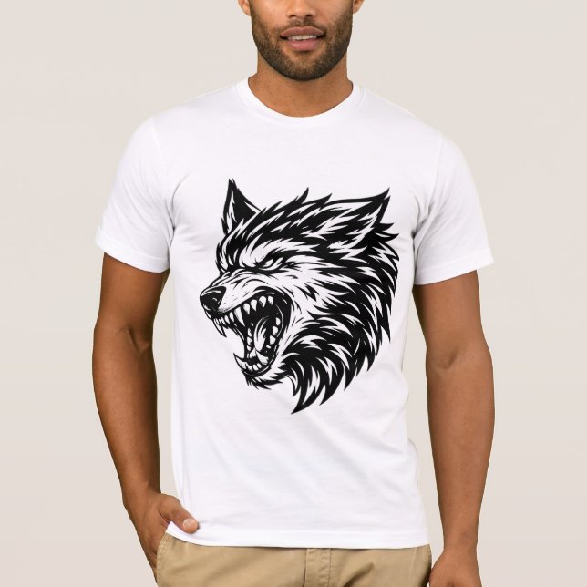 Fierce Wolf Head Bold Black and White Alpha Wolf  T Shirt (Framsida)