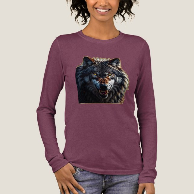 Fierce Wolf – Symbol of Strength and Freedom T Shirt (Framsida)