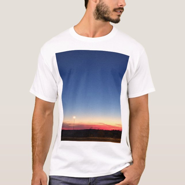 Fiery Sunset Tee to Brighten Your Wardrobe  (Framsida)