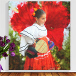 Fiesta Flower 2555 Canvas Art Print<br><div class="desc">Vid målning av "Fiesta Flower 2555" Samling visas det här fantastiska konstverket på förstklassig Giclee-lindad duk. Tillverkade av en additiv blandningsarkiv av bomull som är papper, torr och snabb, ger långvariga, utmattningsresistenta avtryck. Den här teckningen kommer att skrivas ut med den högsta upplösningen och bevara alla dess ursprungliga detaljer och...</div>