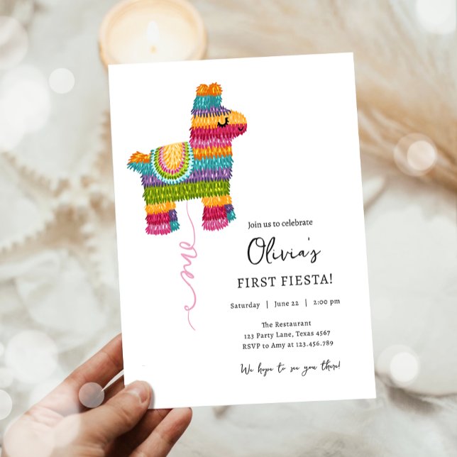 Fiesta och Roligt Piñata Llama Girl First Birthday Inbjudningar (Skapare uppladdad)