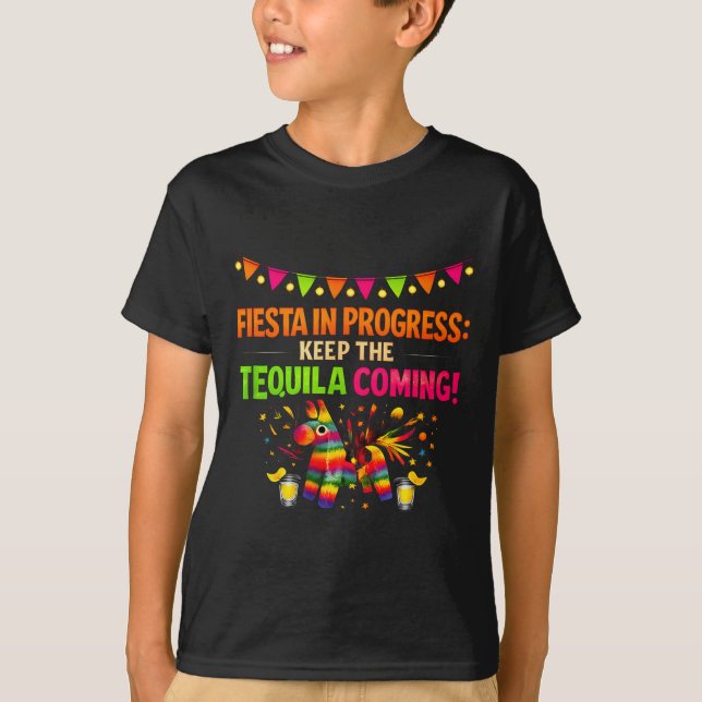 Fiesta pågår party crew pinata design Fiesta T Shirt (Framsida)