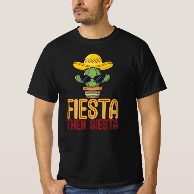 Fiesta Sedan Siesta Rolig T Shirt (Framsida)