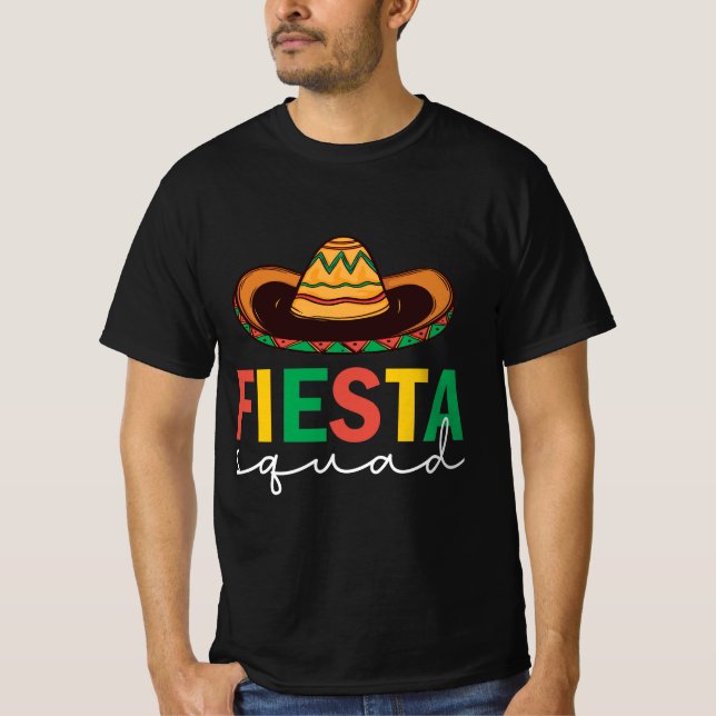 Fiesta Squad Sombrero Design T Shirt (Framsida)