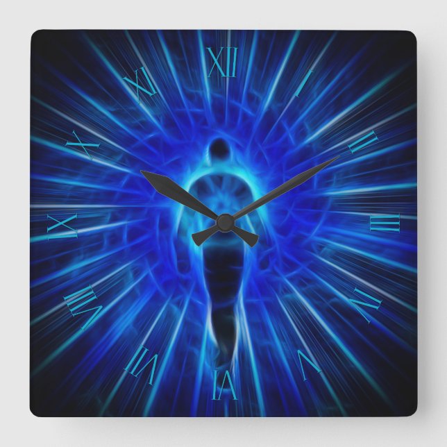 Figur kommer ut ur ljus fyrkantig klocka (Framsida)