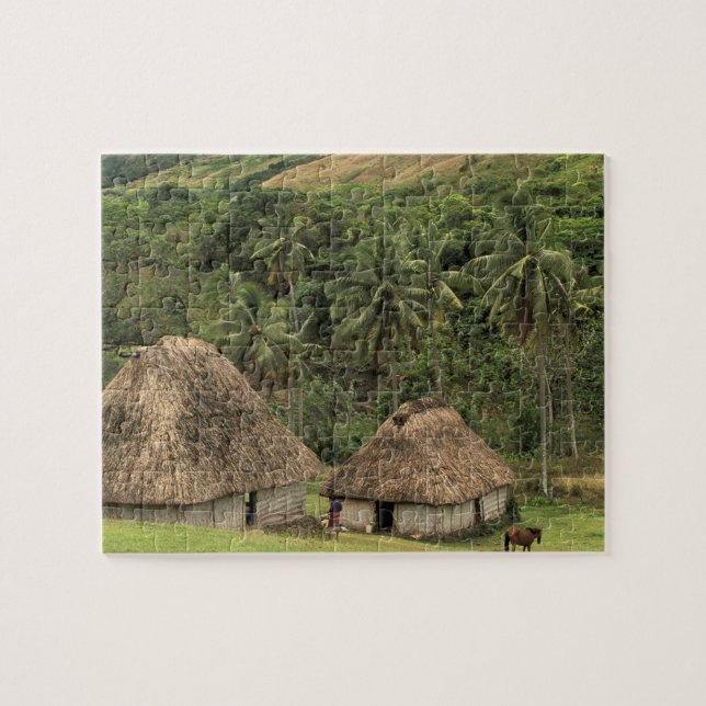 Fiji, Viti Levu, Navala, Traditionella Bure-hus Pussel (Horisontell)