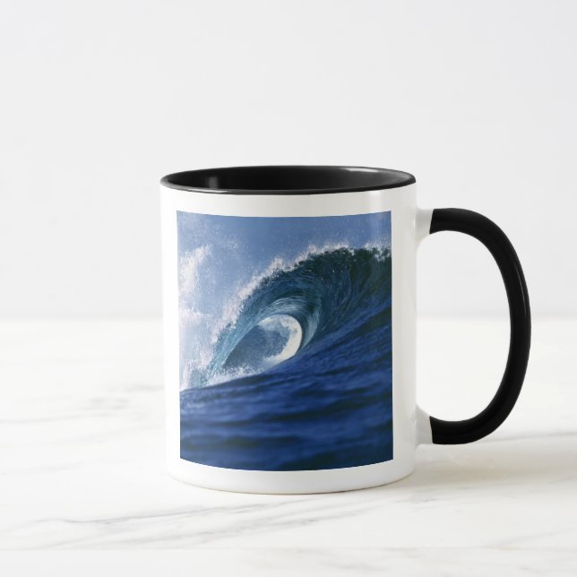 Fijiöarna, Tavarua, Cloudbreak. En våg Mugg (Höger)