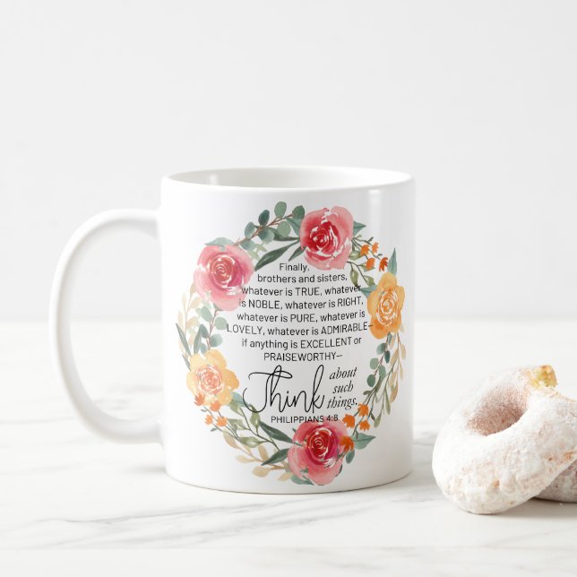 Filippinerna 4:8 Utandning av Rosa och Gult Blommi Kaffemugg (Med munk)