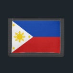 Filippinerna Flagga Wallet<br><div class="desc">Filippinernas flagga på framsidan av denna plånbok kommer att väcka filippinska minnen varje gång den dras ur fickan.</div>