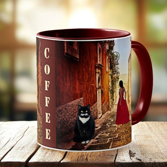 Fin Art Dam i Red Cute Cat Italia Mugg (Coffee mug featuring a painting of a lady in red with a cute big tuxedo cat in an Italian village)