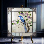 Fin Bluebird på Blommar Vine Kakelplatta<br><div class="desc">Blåfågeln på Blommar Vine har en blåfågel som är genomträngd på en vind med ömtåliga blomknoppar och löv på vitt med nedfläckad glaseffekt med antika silver gräns. Många användor för dessa underbara keramiska plattor. Finns i 2 storlekar: 4, 25" x 4, 25 " och 6" x 6 ". Det finns...</div>