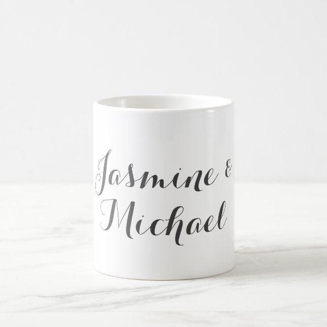 Fin Chic Calligraphy Couple Namn Kaffemugg (Center)