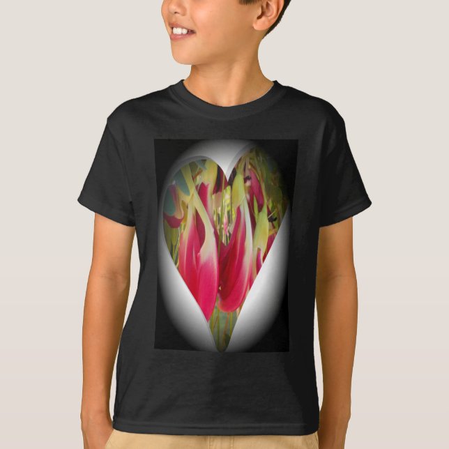 Fin Fantastisk - Fresh Heart Blommigt Design Tee (Framsida)