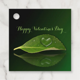 Fin hjärtsformad droplet Vatten på Löv Gåvor Etiketter