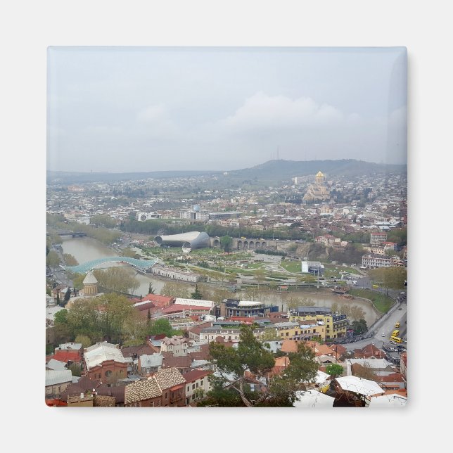 Fin panoramisk syn på Tbilisi Magnet (Framsidan)
