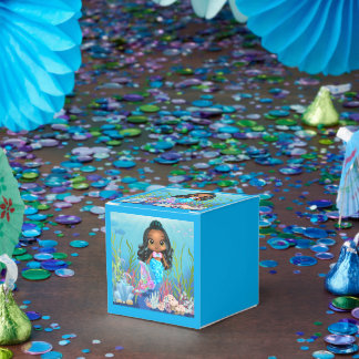 Fin svart sjöjungfru i havet presentaskar