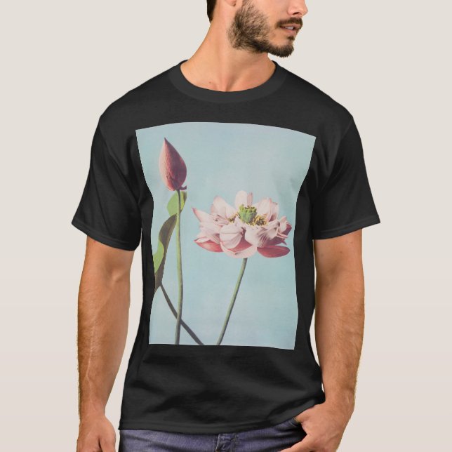 Fina fotomekaniska utskrifter av Lotus Flowers T Shirt (Framsida)