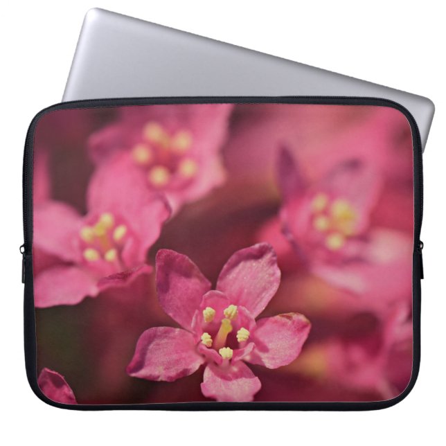 Fina Rosa Flowers Laptop Fodral (Framsidan)