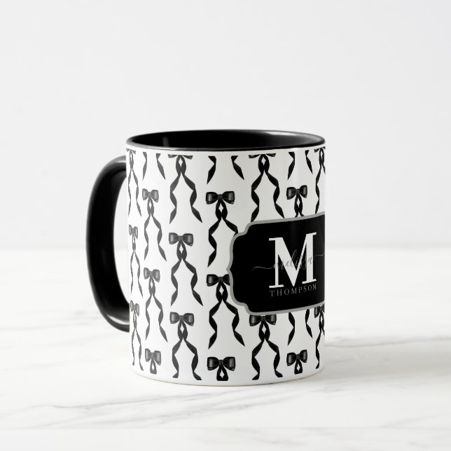 Finare Black Bow Monogrammed Mugg (Framsida vänster)